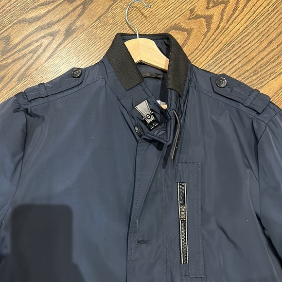 DKNY trench coat - Picture 2 of 5